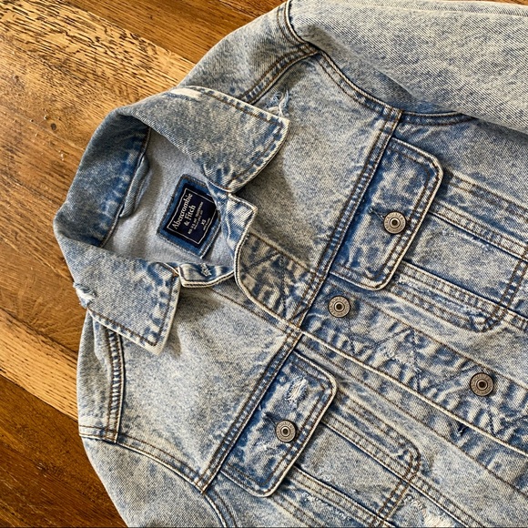 Abercrombie Acid Wash Denim Jacket - Picture 3 of 4